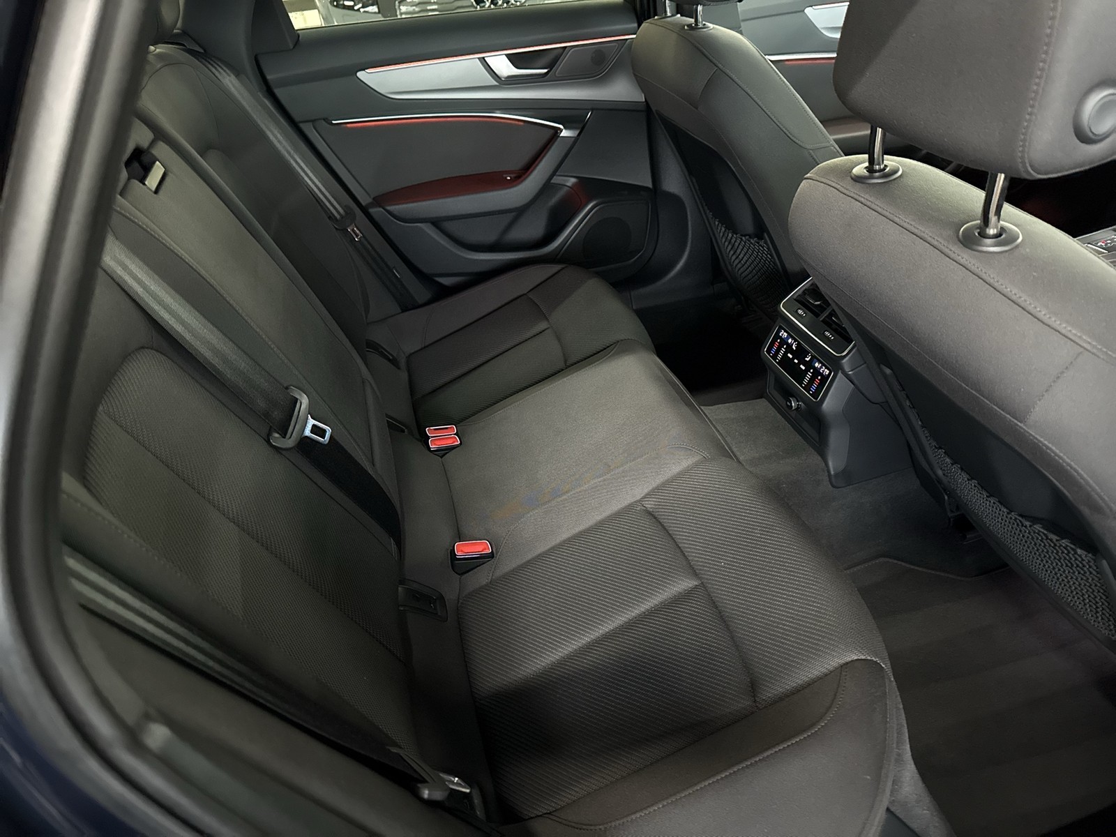 Audi A6 Avant 35 ALU19 eKLAPPE MATRIX SITZHEIZ KAMERA