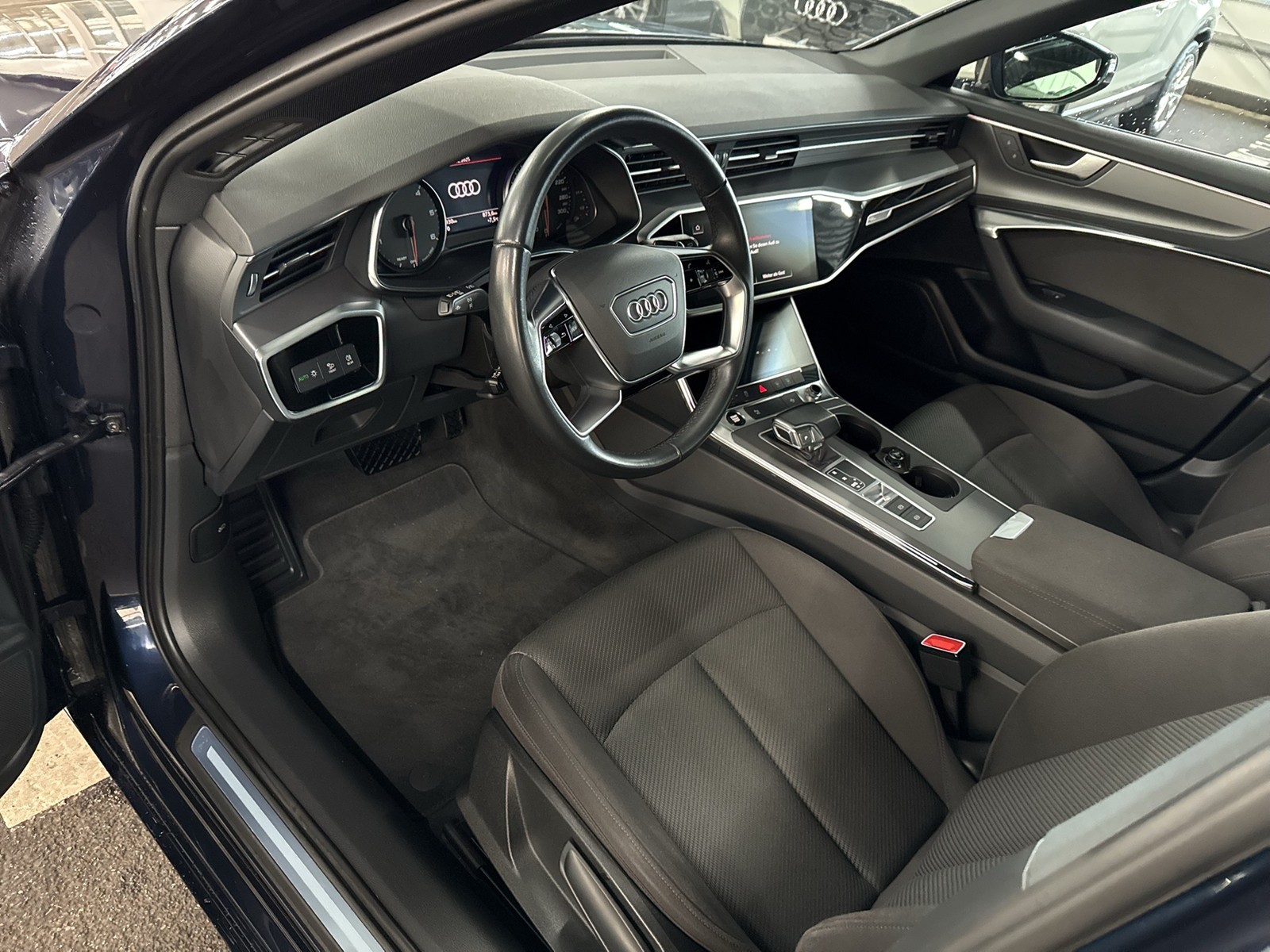 Audi A6 Avant 35 ALU19 eKLAPPE MATRIX SITZHEIZ KAMERA