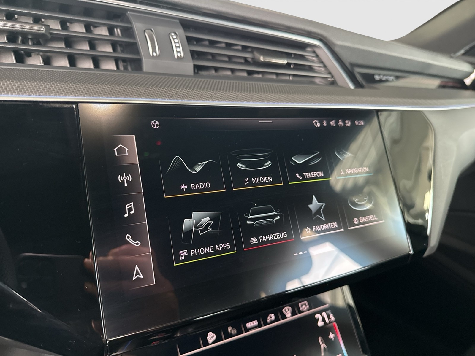 Audi Q8 e-tron Sportback 55 Qu. S LINE PANO LM21