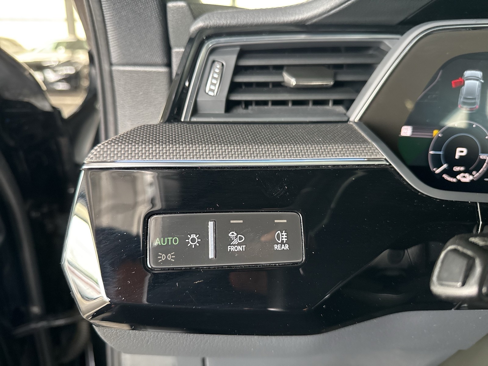 Audi Q8 e-tron Sportback 55 Qu. S LINE PANO LM21