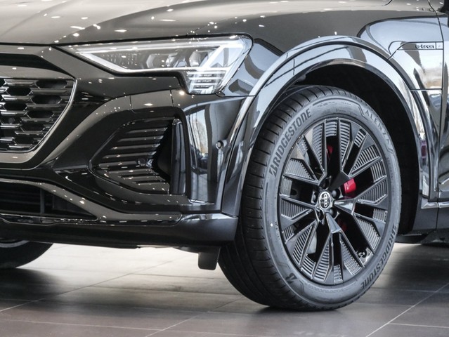 Audi Q8 e-tron Sportback 55 Qu. S LINE PANO LM21
