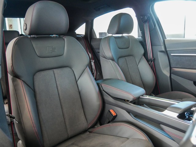 Audi Q8 e-tron Sportback 55 Qu. S LINE PANO LM21