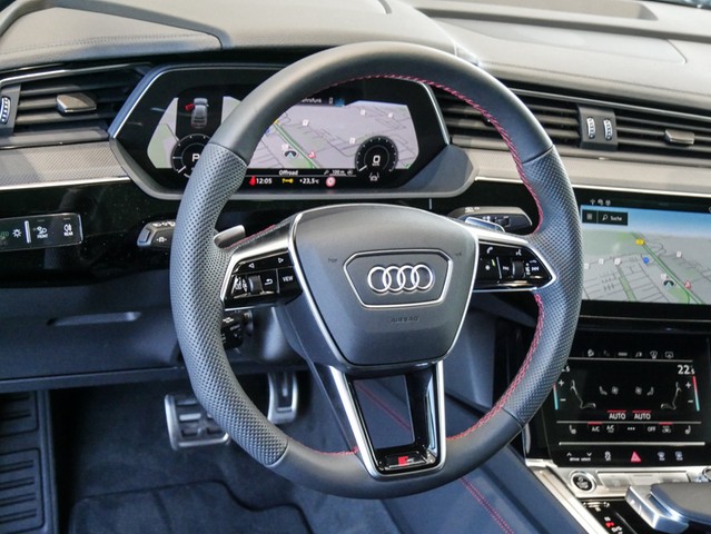 Audi Q8 e-tron Sportback 55 Qu. S LINE PANO LM21