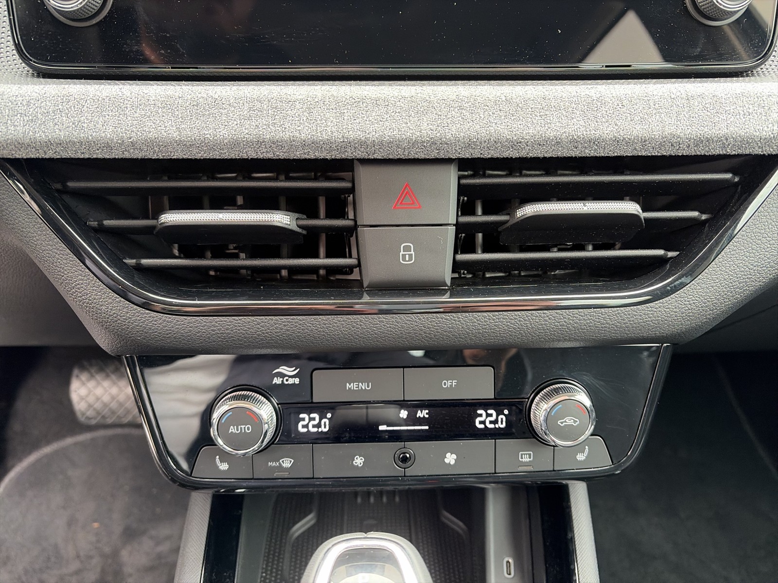 Skoda Kamiq 1.0 TOUR CAM MATRIX CARPLAY LM17 SITZHEIZ.