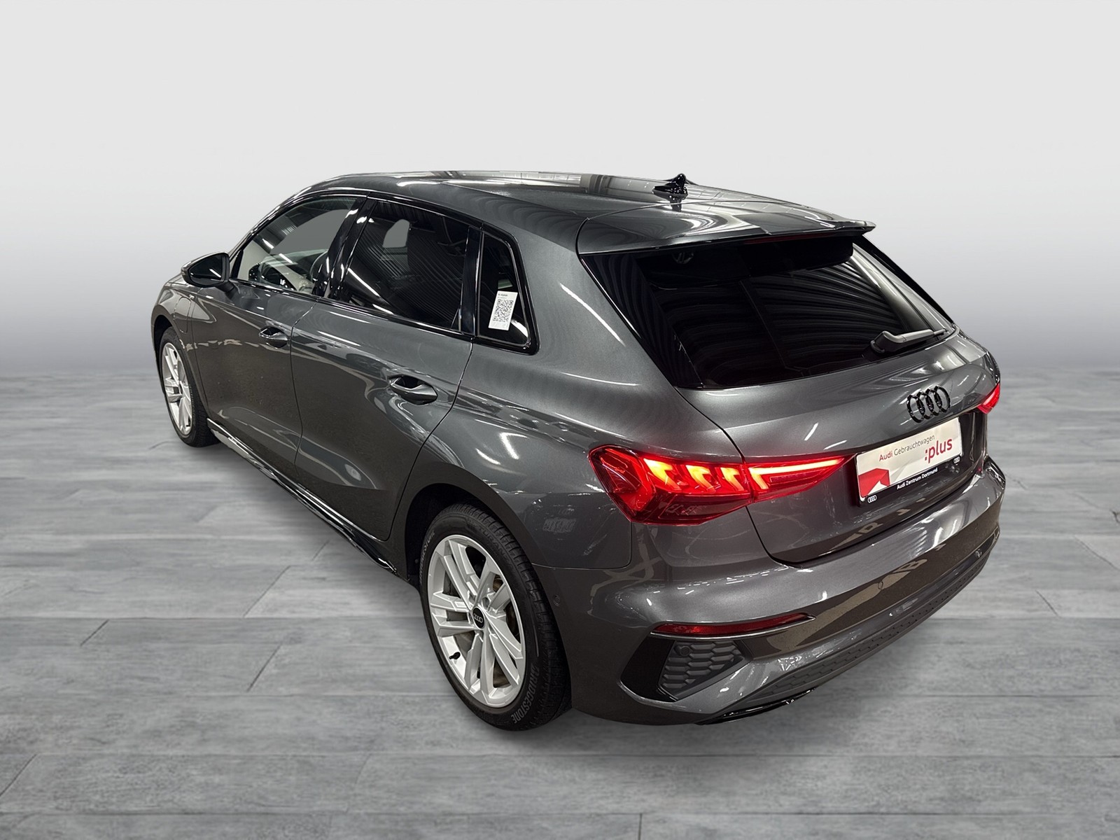 Audi A3 Sportback 40 HYBRID S LINE BLACKPAK CAM NAVI+