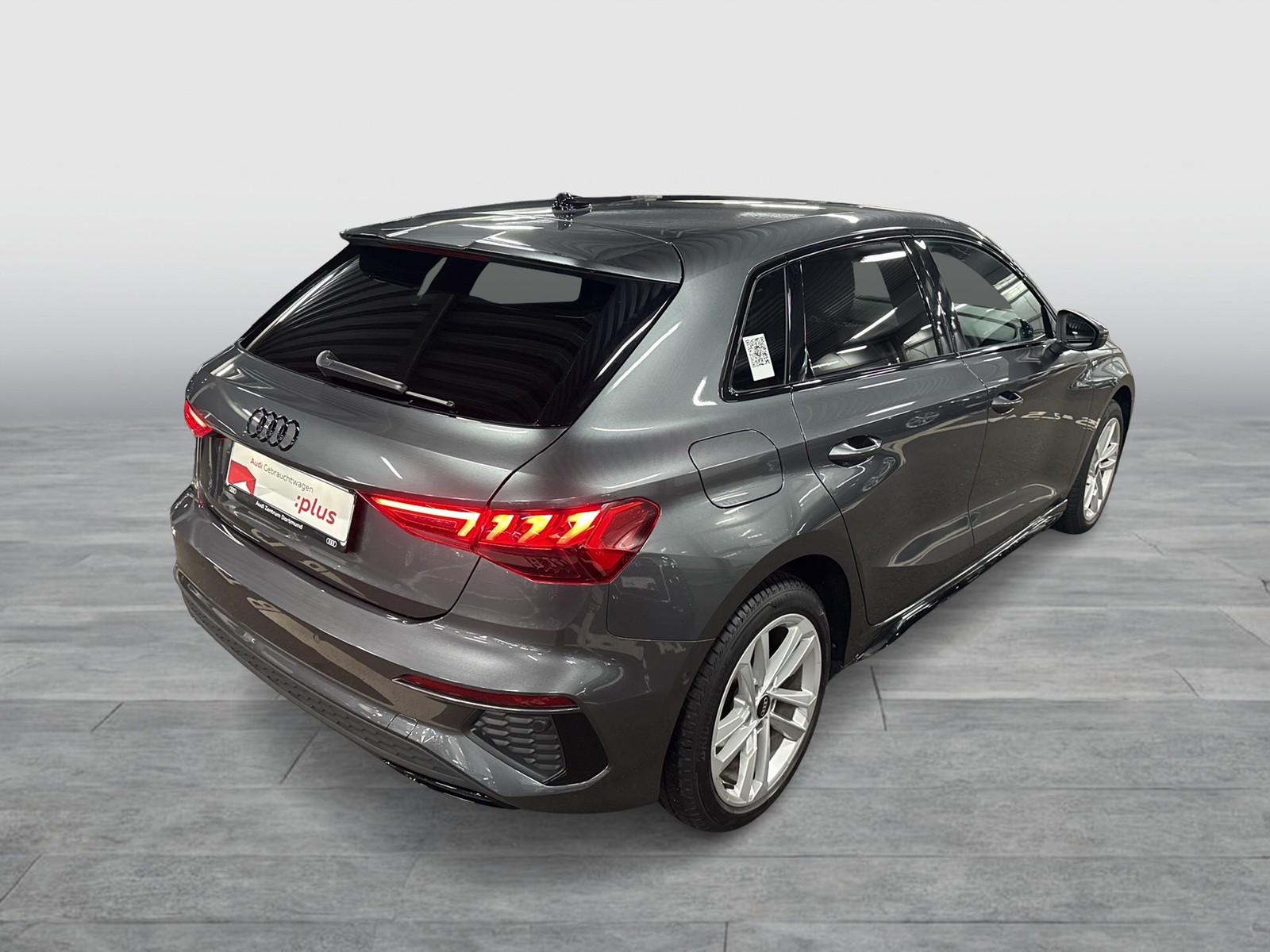 Audi A3 Sportback 40 HYBRID S LINE BLACKPAK CAM NAVI+