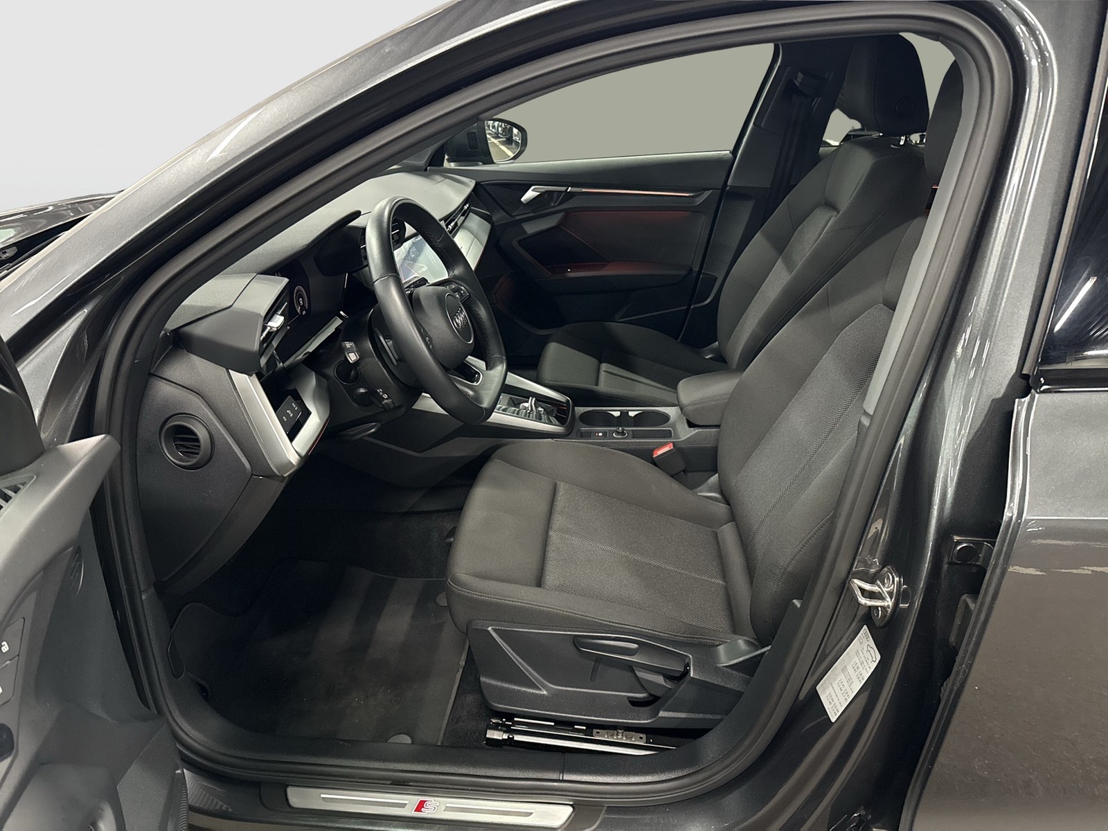 Audi A3 Sportback 40 HYBRID S LINE BLACKPAK CAM NAVI+