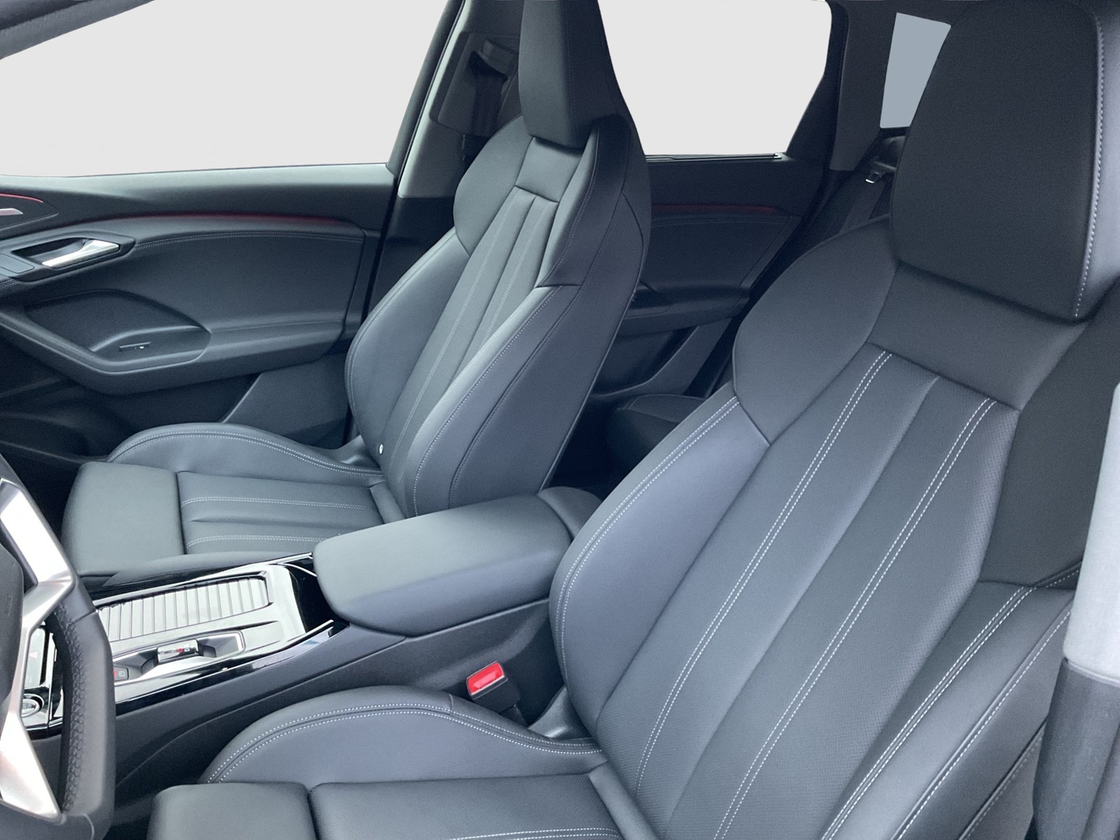 Audi Q6 e-tron quattro S LINE AHK B&O 360CAM ACC LM21