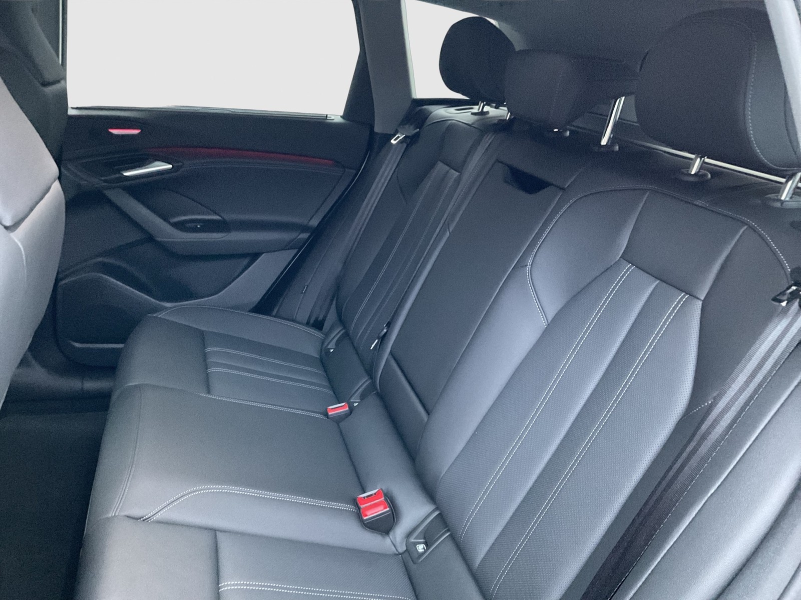 Audi Q6 e-tron quattro S LINE AHK B&O 360CAM ACC LM21