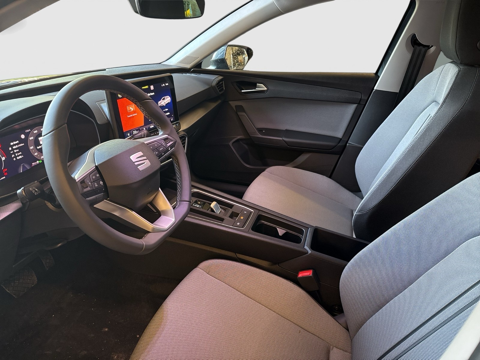 Seat Leon ST 1.5 eTSI STYLE NAVI CARPLAY SITZHEIZUNG