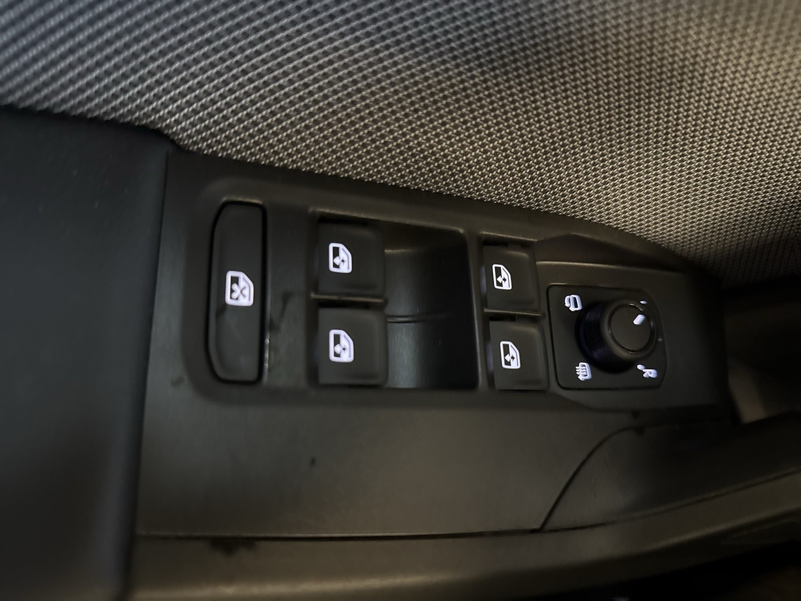 Seat Leon ST 1.5 eTSI STYLE NAVI CARPLAY SITZHEIZUNG