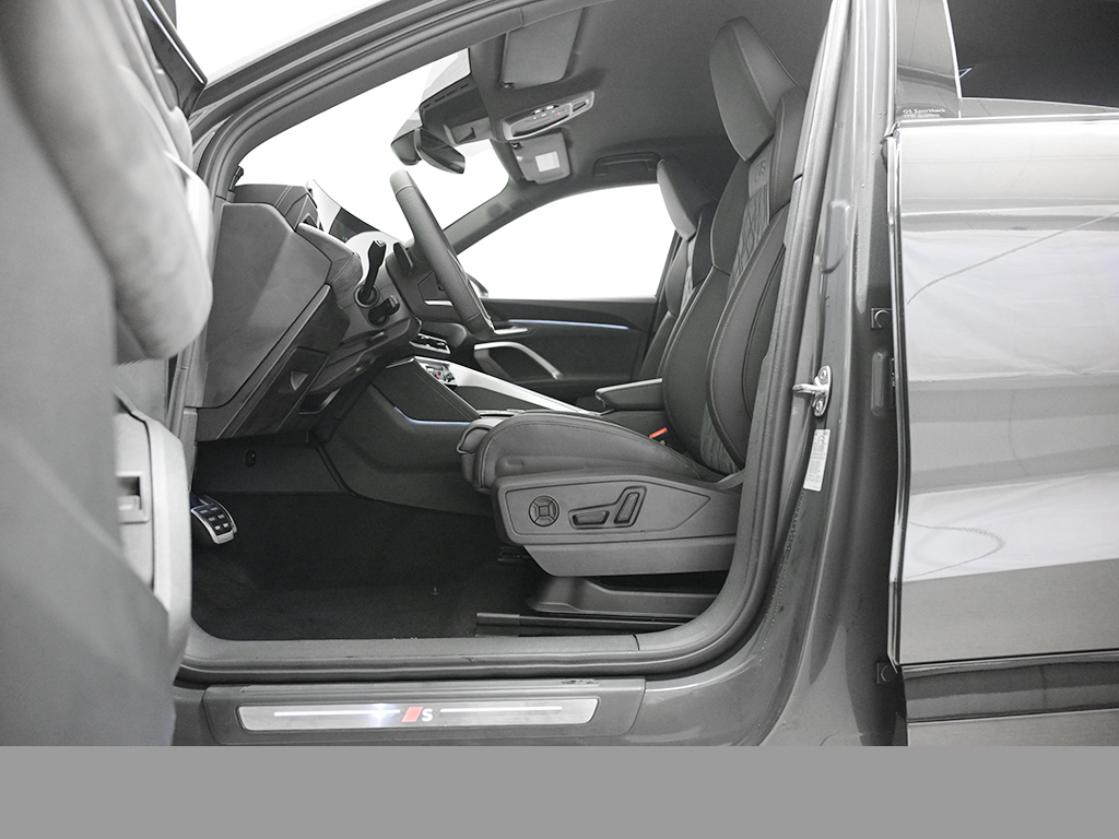 Audi Q5 Sportback TFSI quattro S tronic S Line AHK+Sonnenschutzverglasung+TechPlus