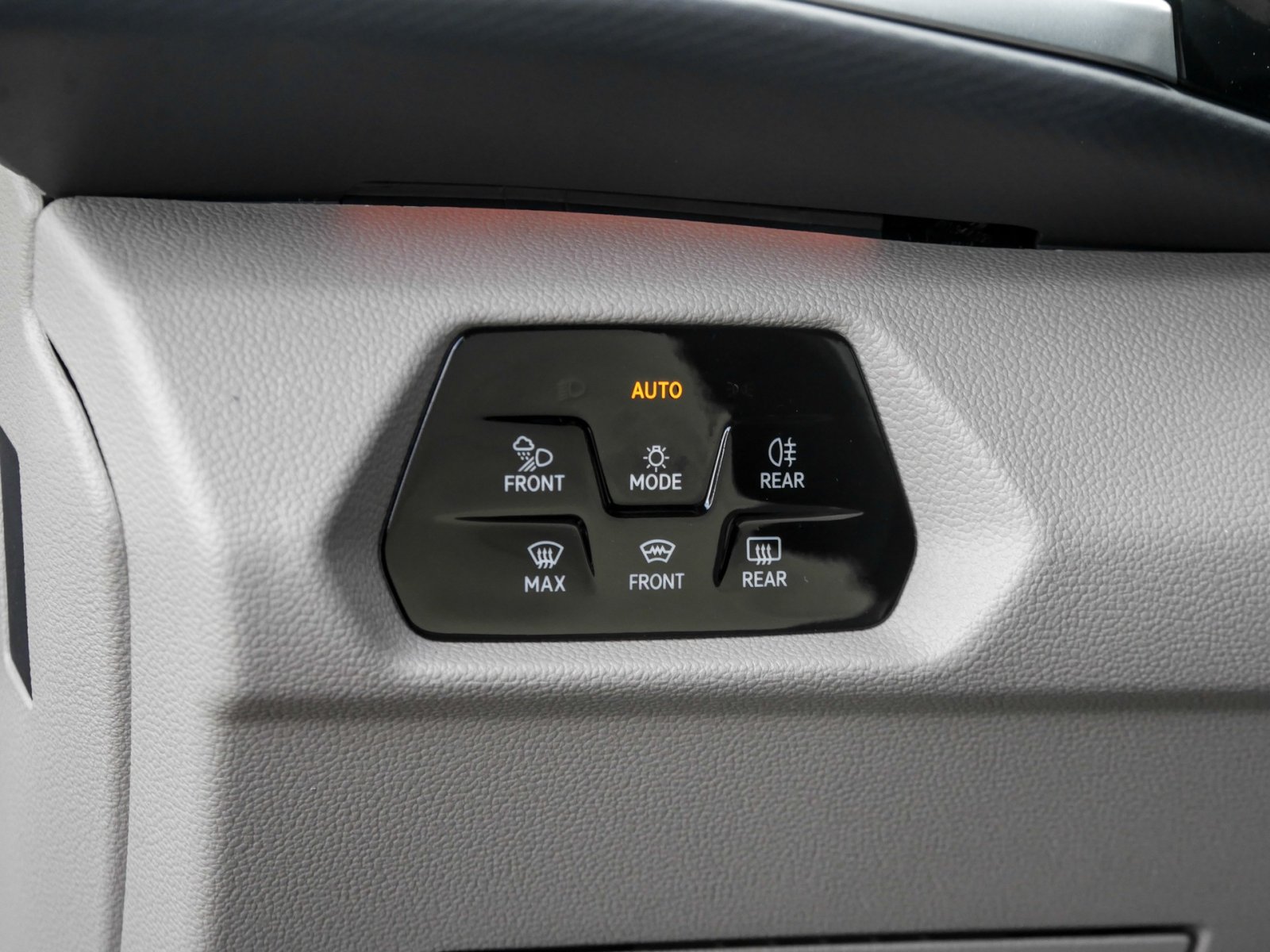 Volkswagen T7 Multivan LÜ 2.0 TDI Edition Shz LED e klappe schiebetür