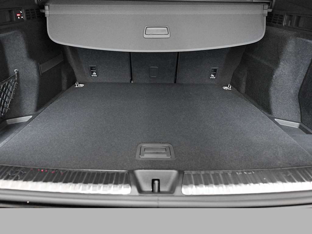 Audi Q5 TFSI quattro S tronic Edition One - S Line AHK+Sonnenschutzverglasung+Sitzbelüftung