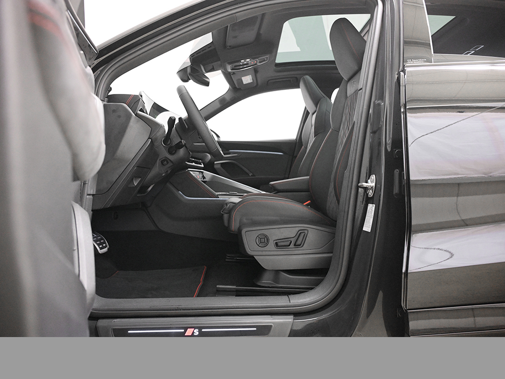 Audi Q5 Sportback TFSI quattro S tronic S Line AHK+Pano+Sonnenschutzverglasung