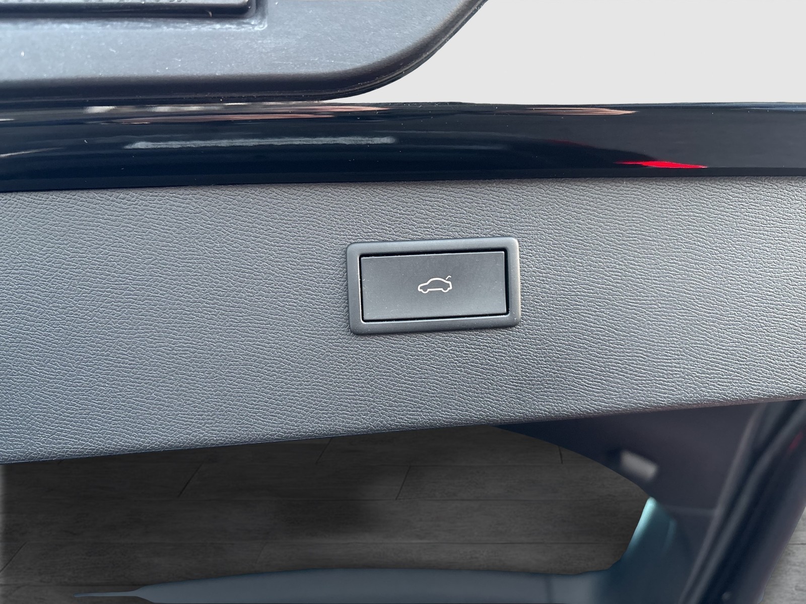 Cupra Formentor 1.5 AHK CAM ACC LM18 E-KLAPPE NAVI LED