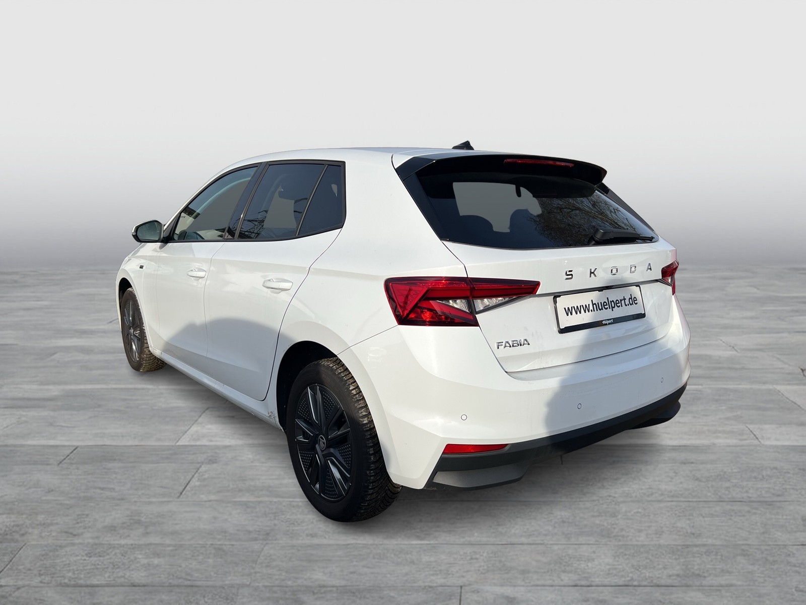 Skoda Fabia 1.0 TOUR CAM NAVI AHK-VORBEREITUNG SITZHZ.