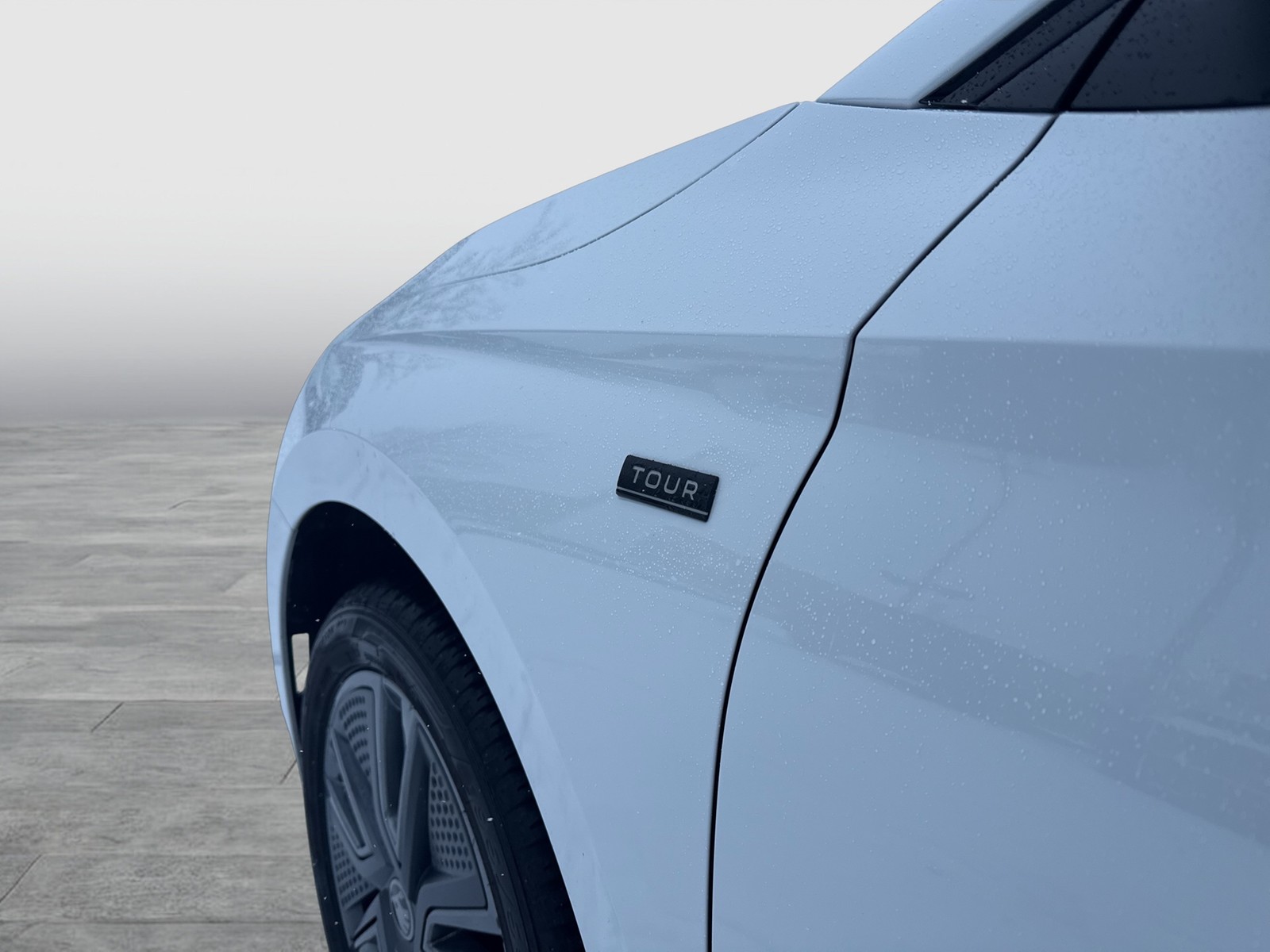 Skoda Fabia 1.0 TOUR CAM NAVI AHK-VORBEREITUNG SITZHZ.