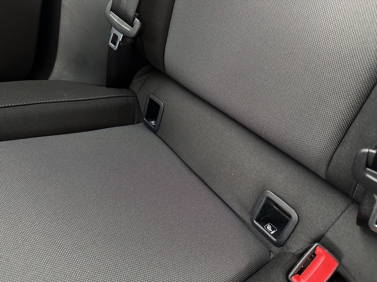 Skoda Fabia 1.0 TOUR CAM NAVI AHK-VORBEREITUNG SITZHZ.