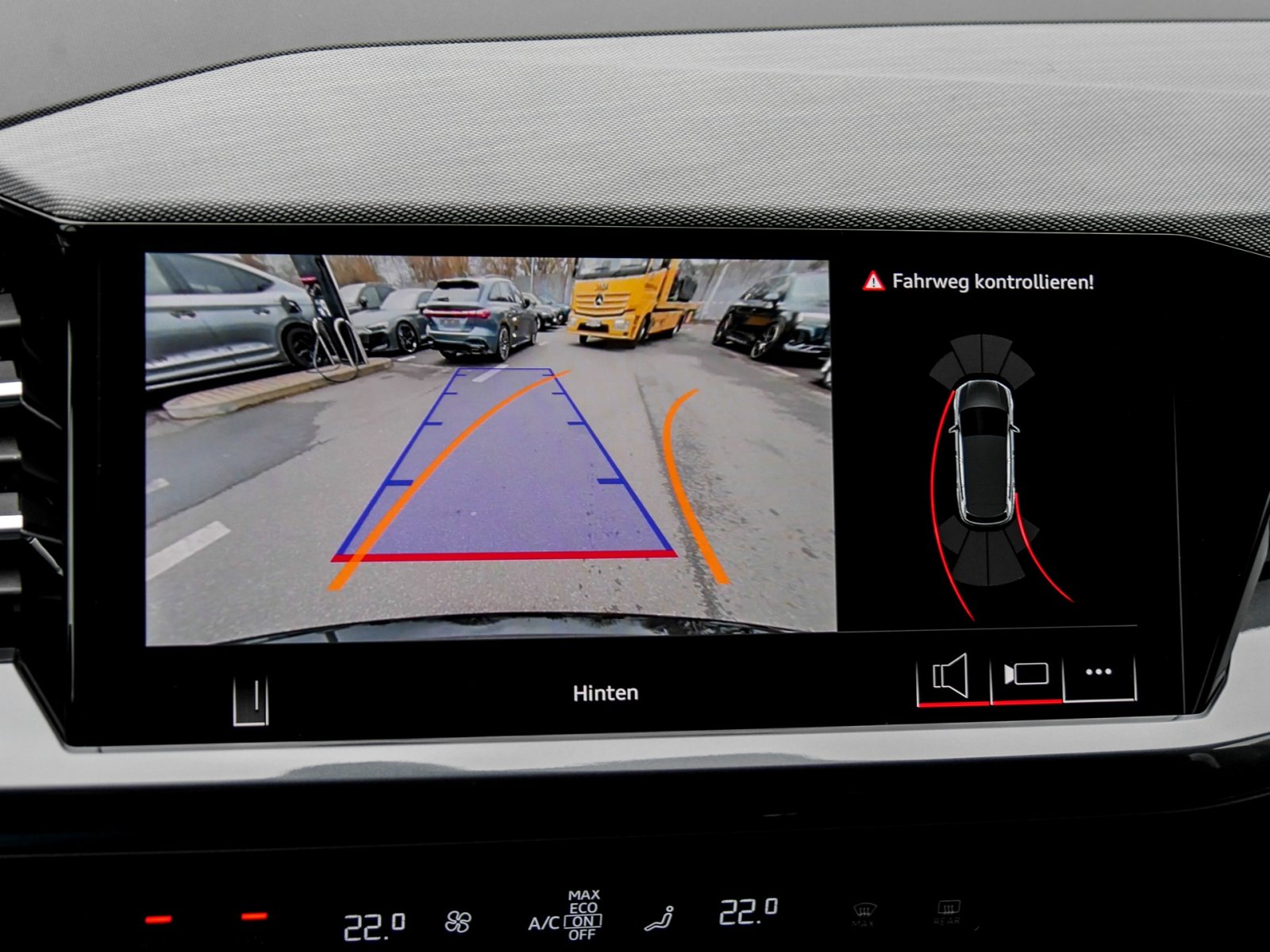 Audi Q4 45 e-tron editionSLine+Assistenzpakete+AHK+SONOS