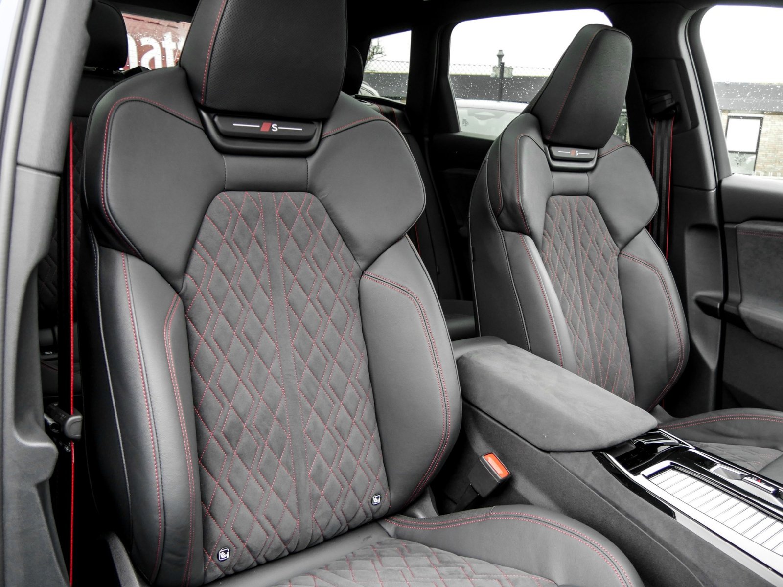 Audi Q6 e-tron quattro Pano+B&O+Techpro+EditionOne+AHK+