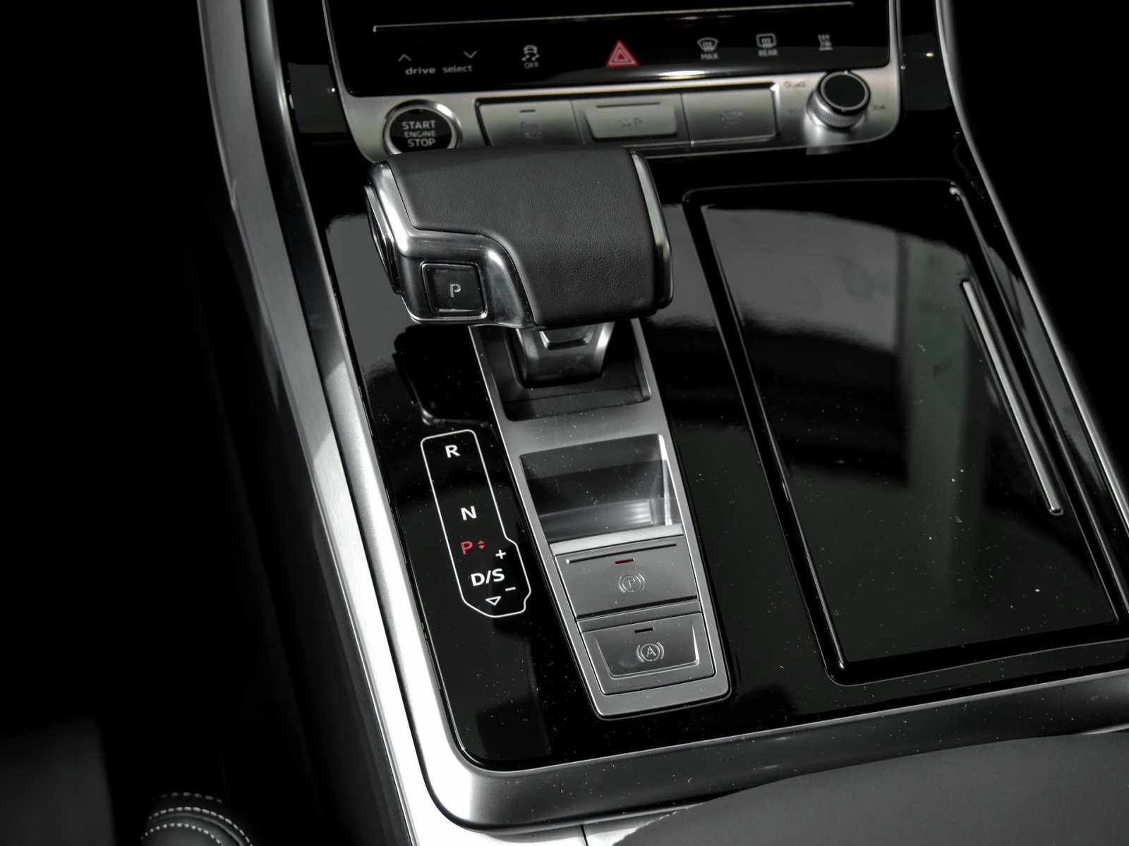 Audi Q7 45 TDI quattro S Line 3.Reihe+Standheizung+AHK+Pano+Memory