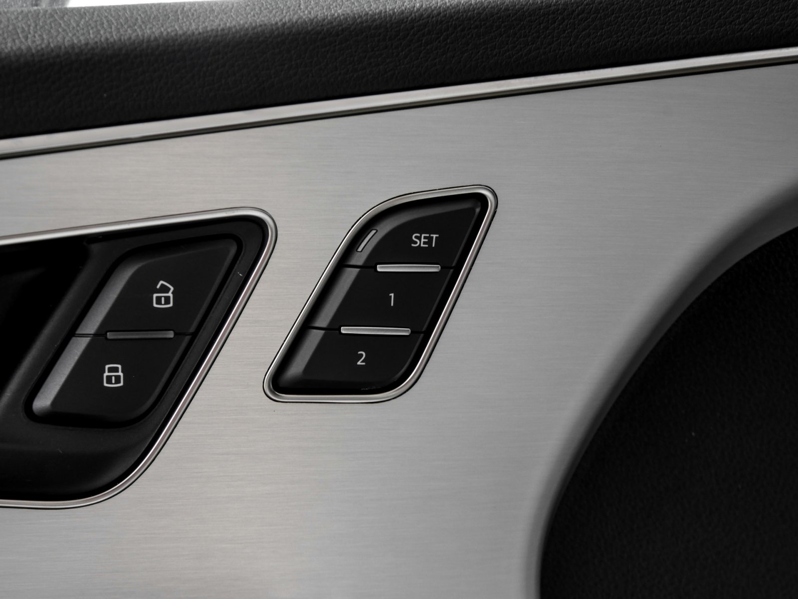 Audi Q7 45 TDI quattro S Line 3.Reihe+Standheizung+AHK+Pano+Memory