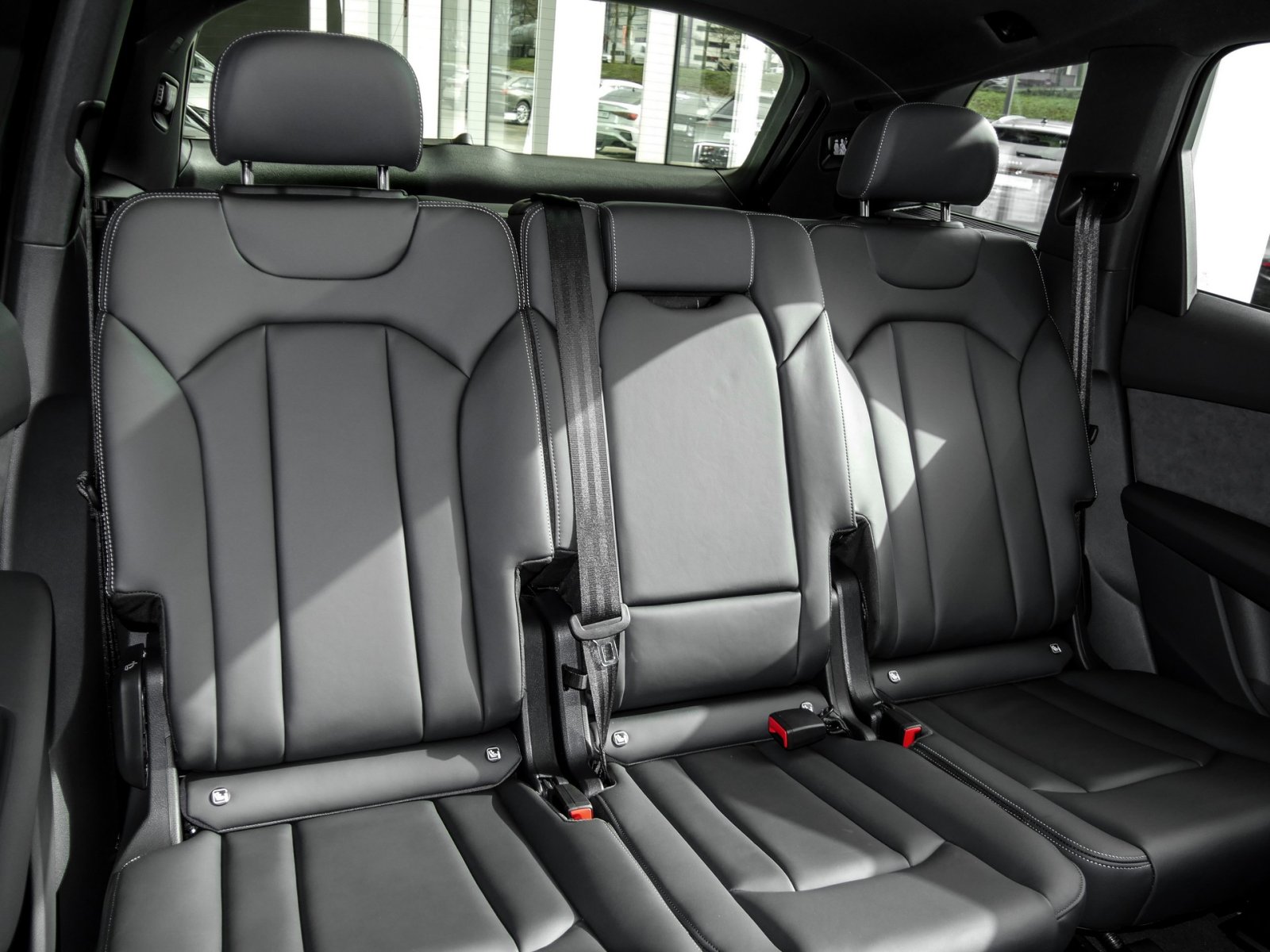 Audi Q7 45 TDI quattro S Line 3.Reihe+Standheizung+AHK+Pano+Memory