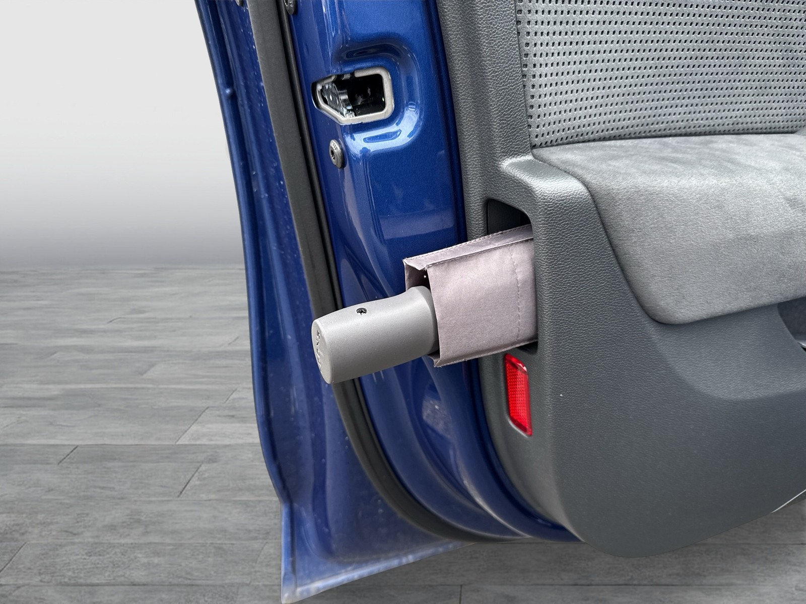 Skoda Superb Combi iV 1.5TSI DSG Sportline AHK HuD PANO CANTON NAV ACC 360GRAD