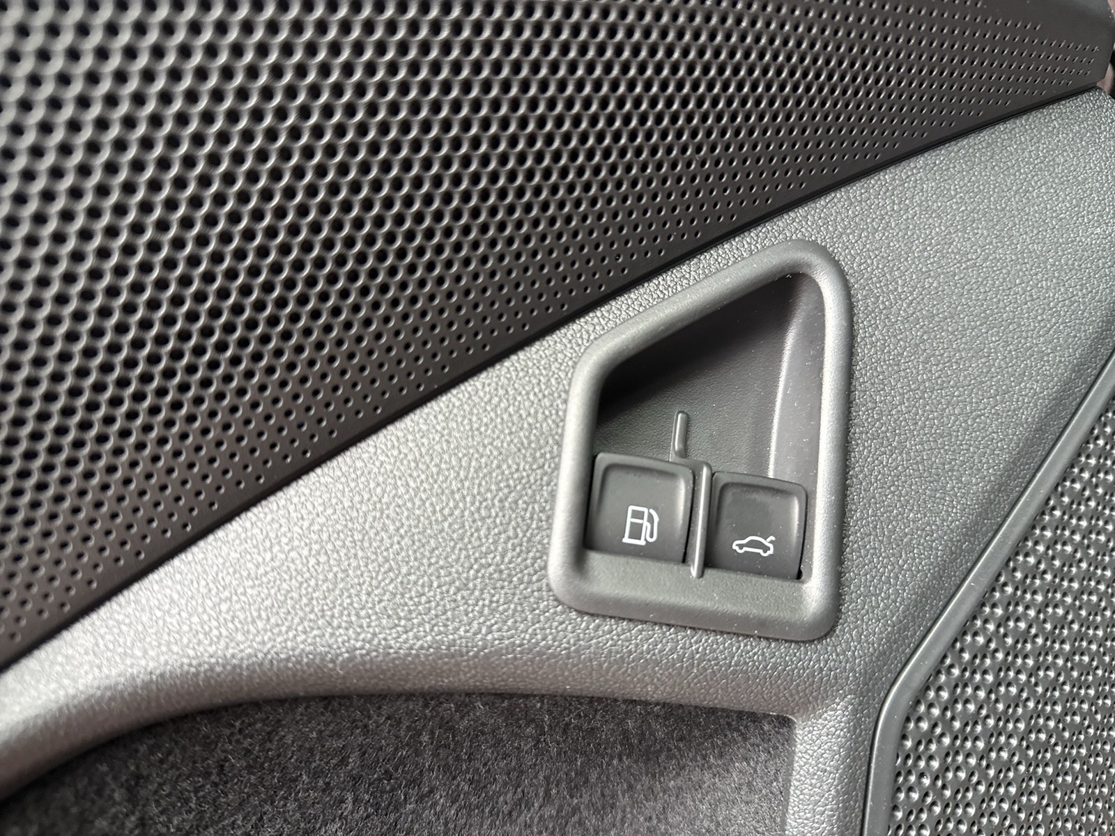 Skoda Kodiaq 1.5 iV SPORTLINE CAM ACC LM19 EKLAPPE NAVI