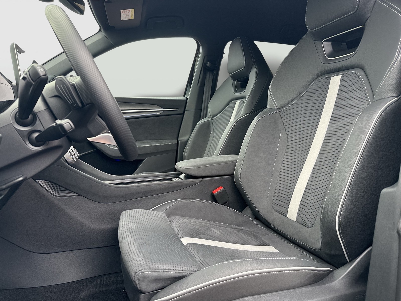 Skoda Kodiaq 1.5 iV SPORTLINE CAM ACC LM19 EKLAPPE NAVI