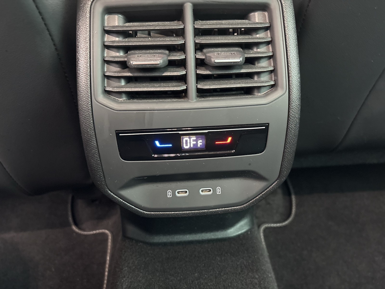 Seat Leon ST 1.4 HYBRID FR CAM ACC NAVI CARPLAY LM17