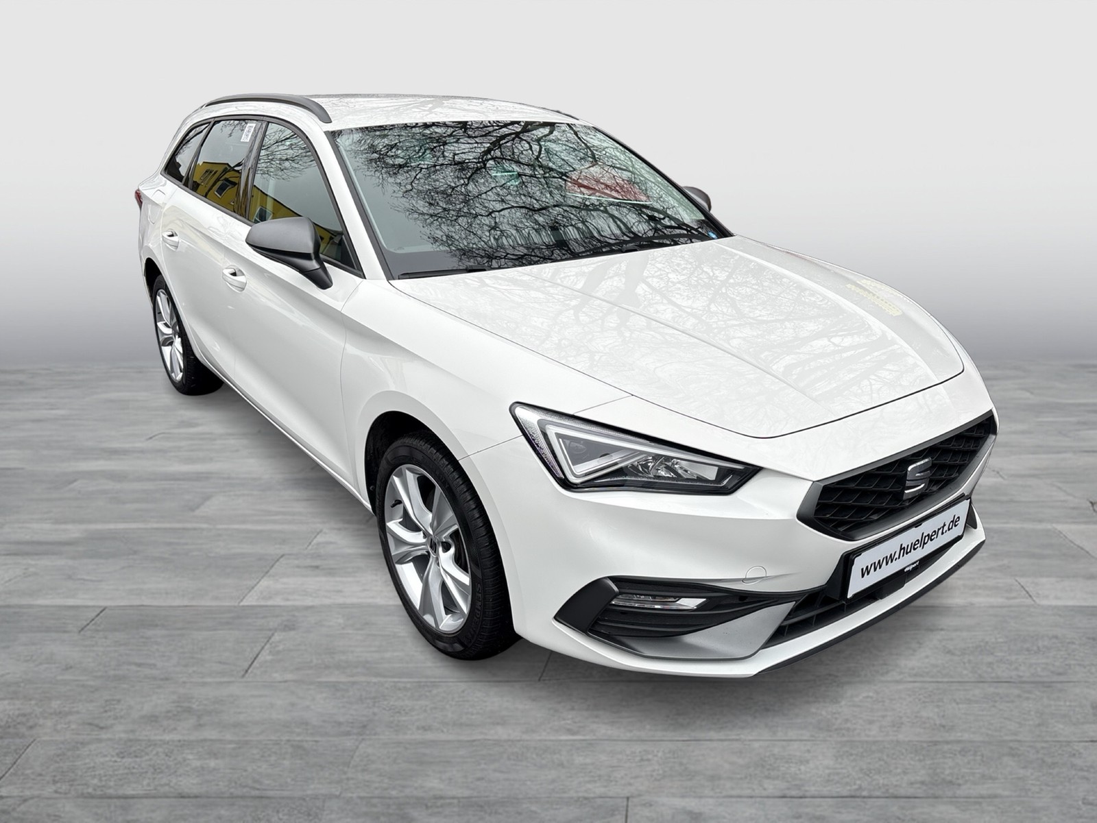 Seat Leon ST 1.4 HYBRID FR CAM ACC NAVI CARPLAY LM17