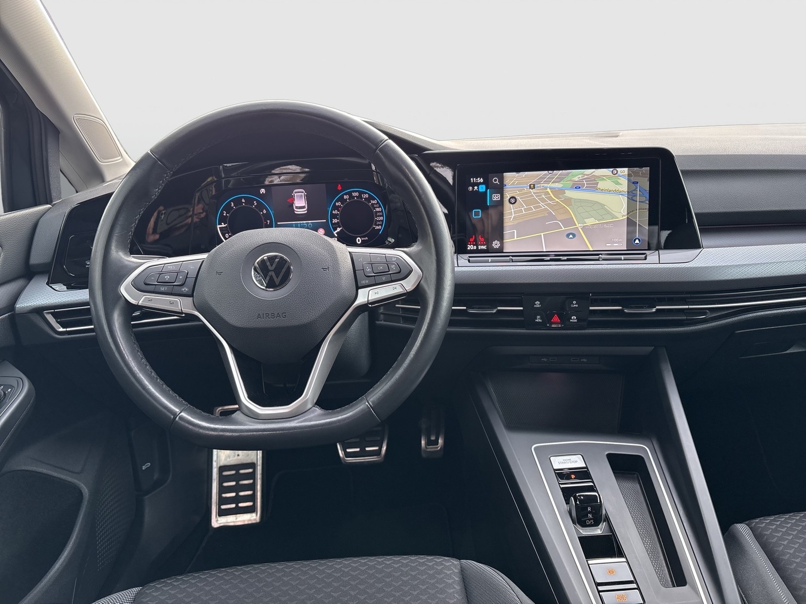 Volkswagen Golf Variant VIII 1.5 eTSI ACTIVE ACC NAVI ALU