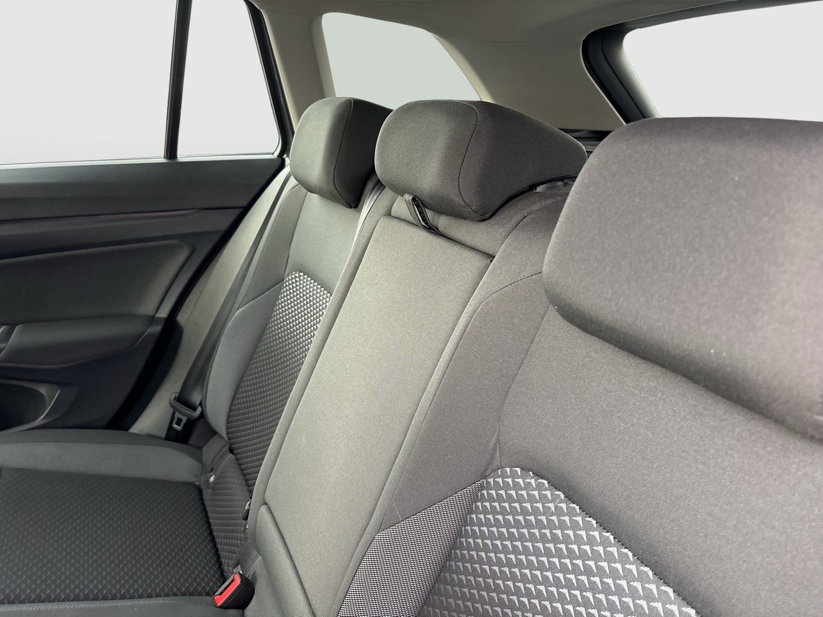 Volkswagen Golf Variant VIII 1.5 eTSI ACTIVE ACC NAVI ALU