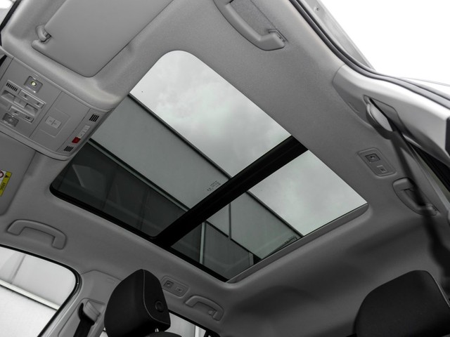 Volkswagen T-Roc 2.0 STYLE PANO STANDHZ. AHK ALU19" NAVI