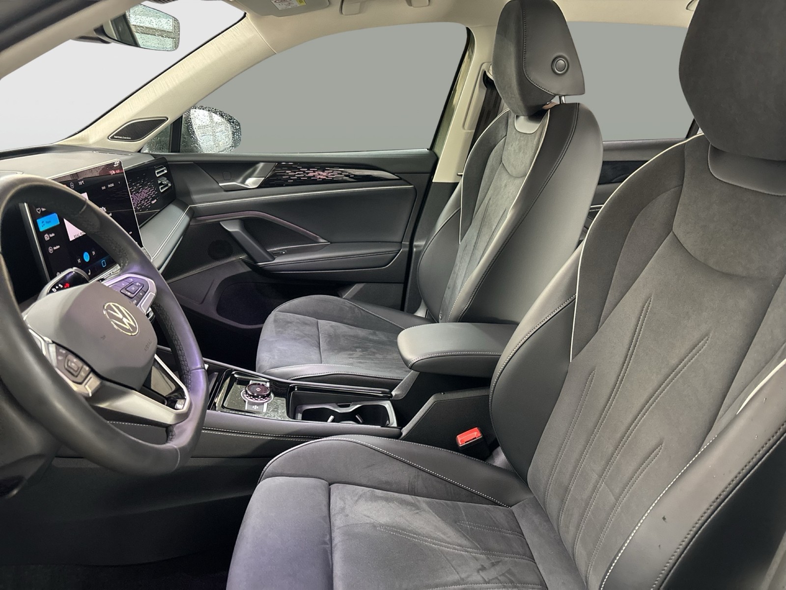 Volkswagen Tiguan 1.5 HYBRID ELEGANCE NEUES MODELL AHK CAM