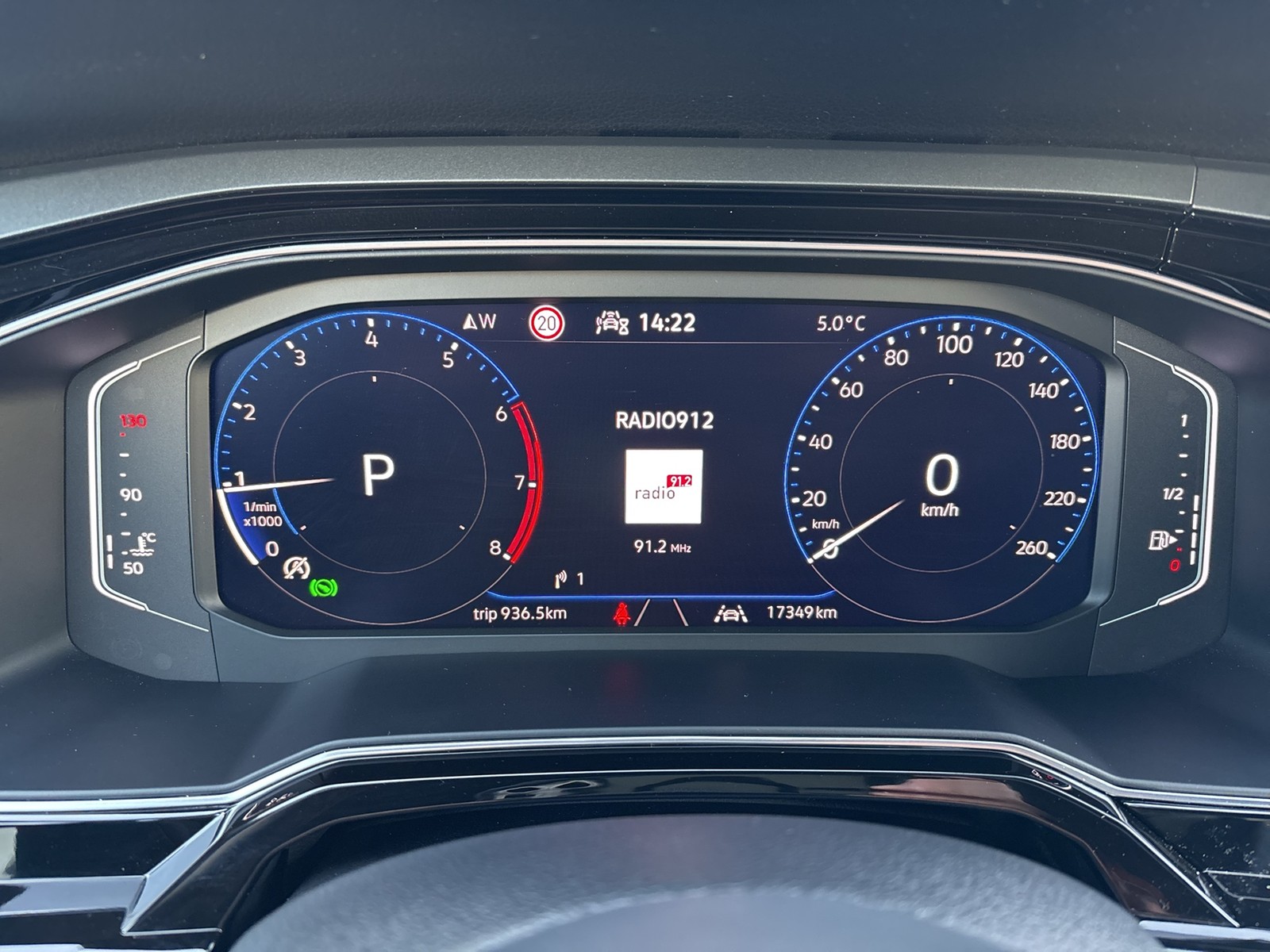 Volkswagen Taigo 1.5 R-LINE AHK CAM ACC LM17 NAVI CARPLAY