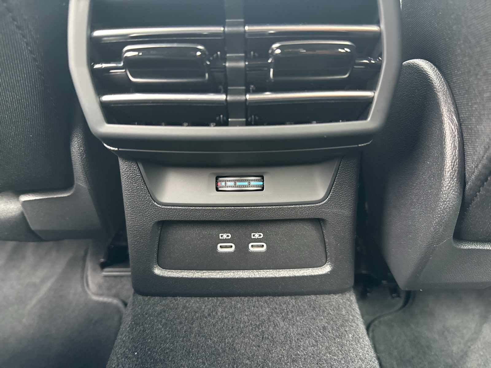 Audi A3 allstreet 35 AHK CAM ACC E-KLAPPE NAVI+ LM17