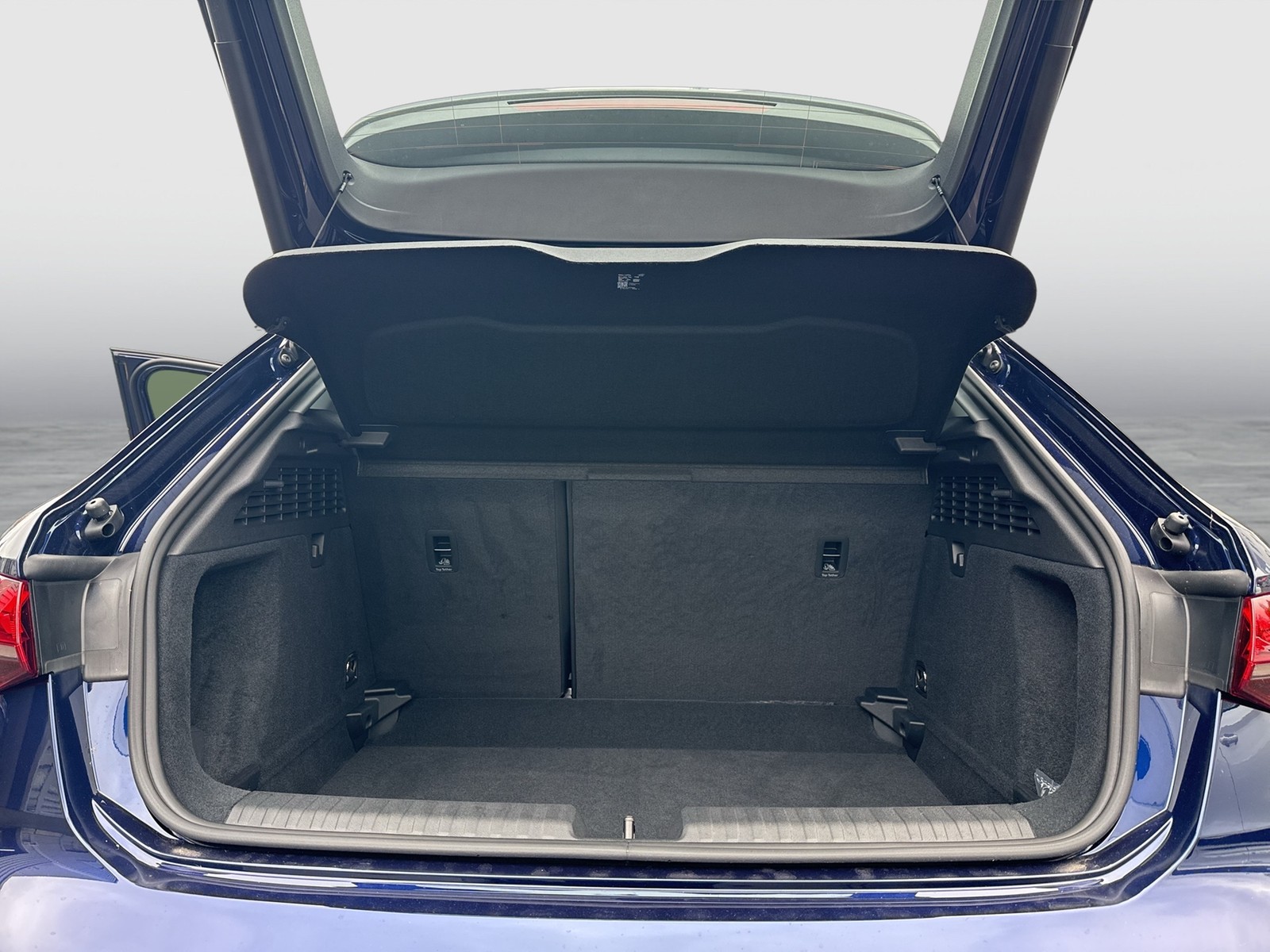 Audi A3 allstreet 35 AHK CAM ACC E-KLAPPE NAVI+ LM17