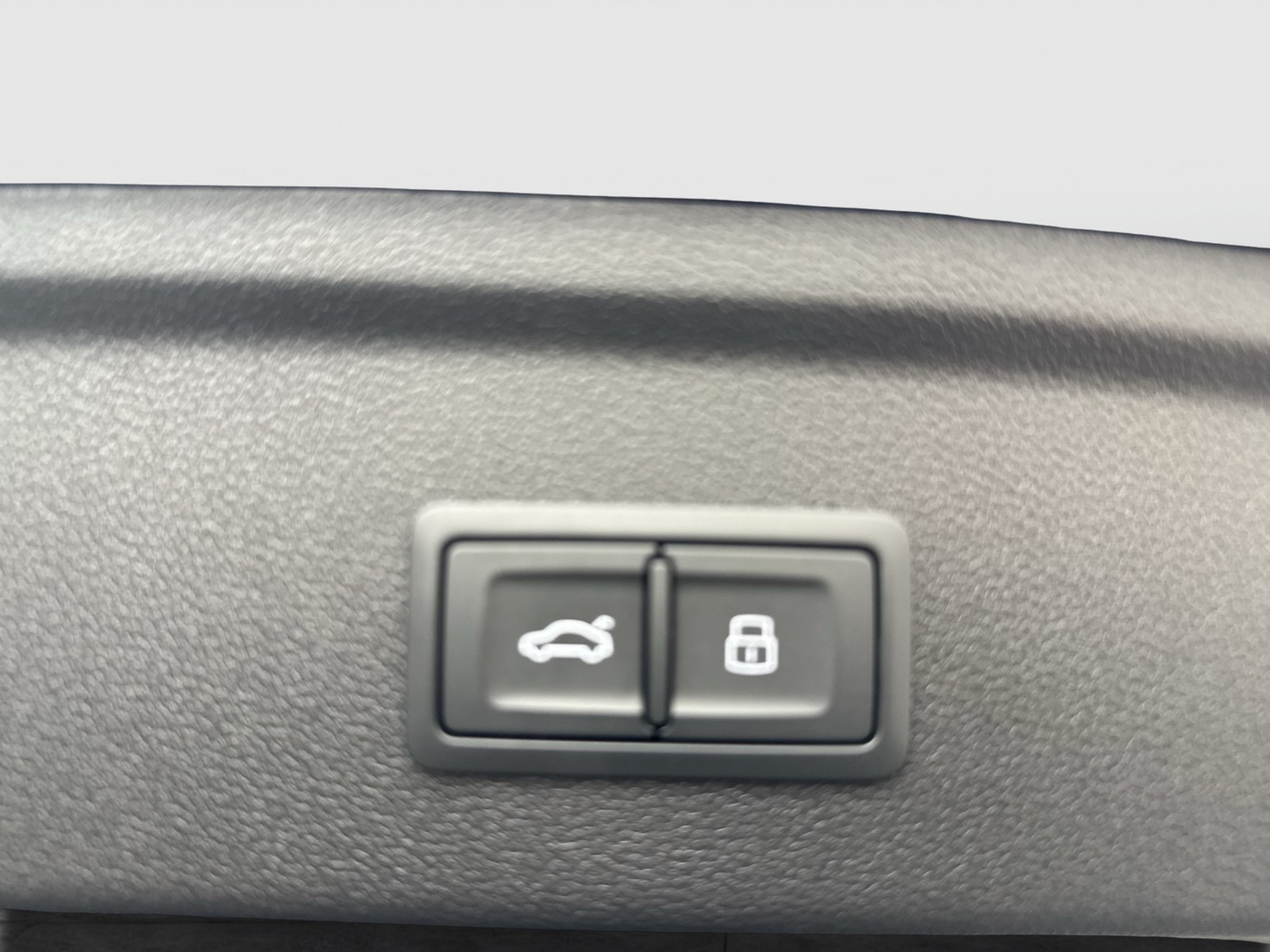 Audi A3 allstreet 35 AHK CAM ACC E-KLAPPE NAVI+ LM17