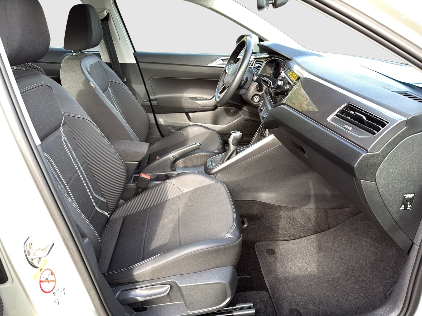 Volkswagen Taigo 1.0 STYLE KAMERA CARPLAY SITZHEIZ ALU