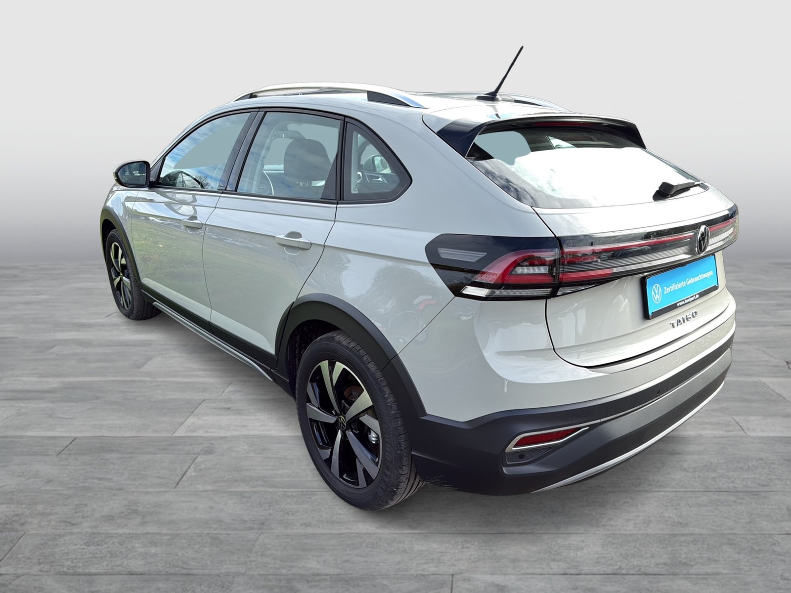 Volkswagen Taigo 1.0 STYLE KAMERA CARPLAY SITZHEIZ ALU