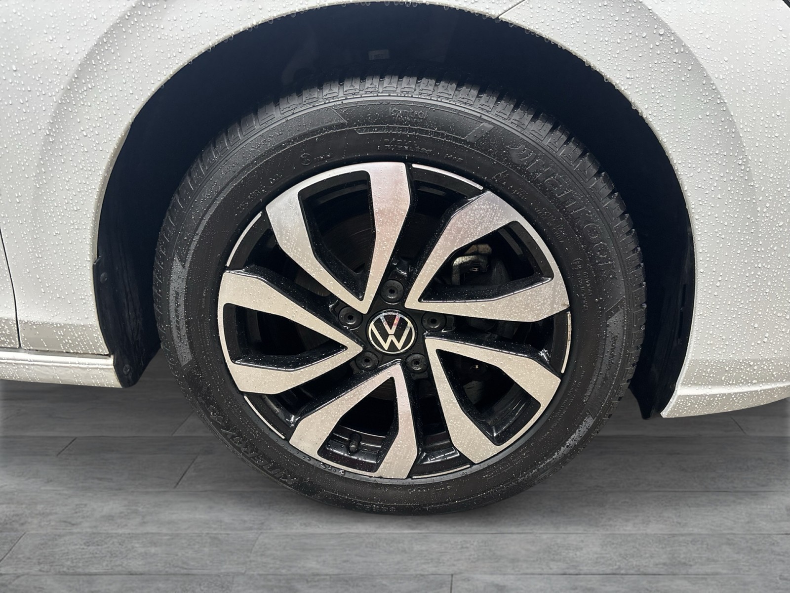 Volkswagen Golf VIII 1.5 ACTIVE ACC NAVI CARPLAY SITZHEIZ.