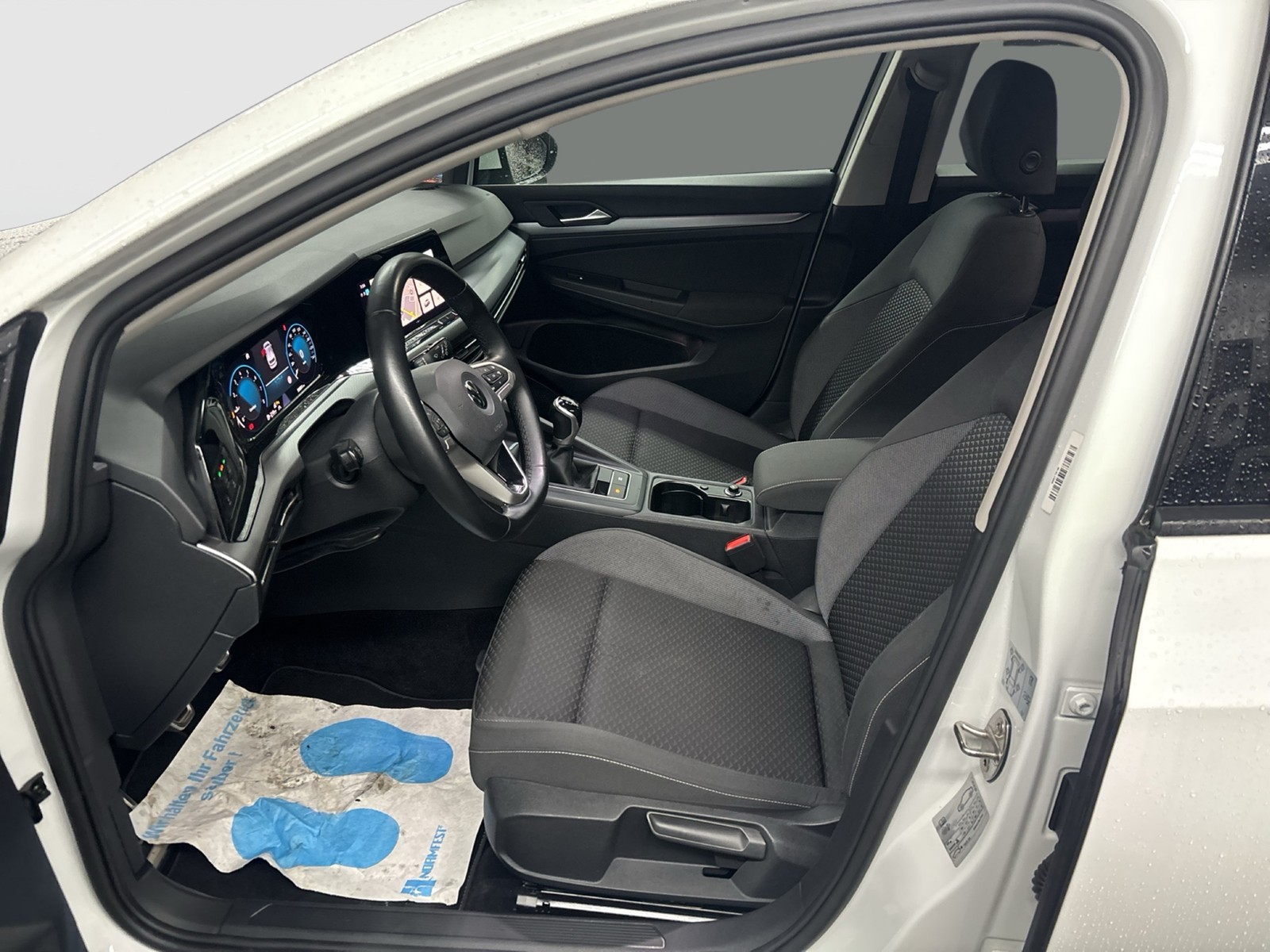 Volkswagen Golf VIII 1.5 ACTIVE ACC NAVI CARPLAY SITZHEIZ.