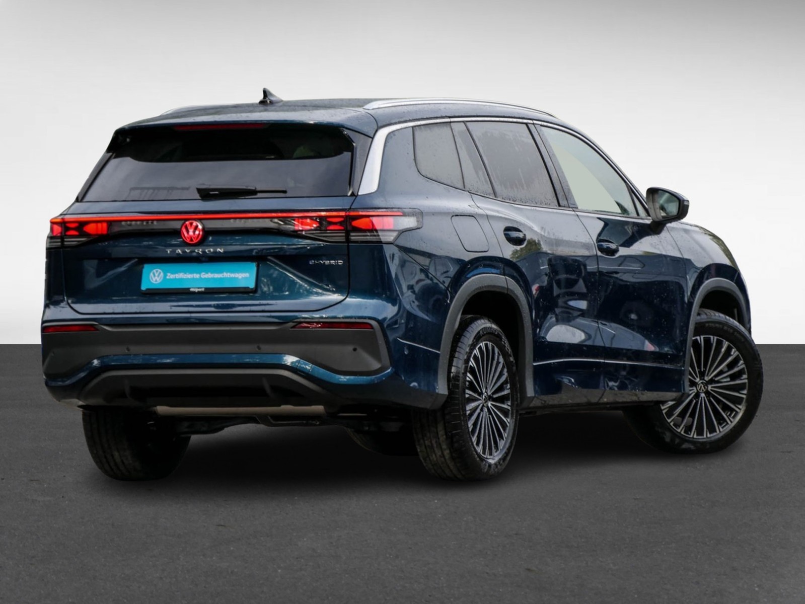 Volkswagen Tayron 1.5 HYBRID LIFE CAM LM18 E-KLAPPE CARPLAY