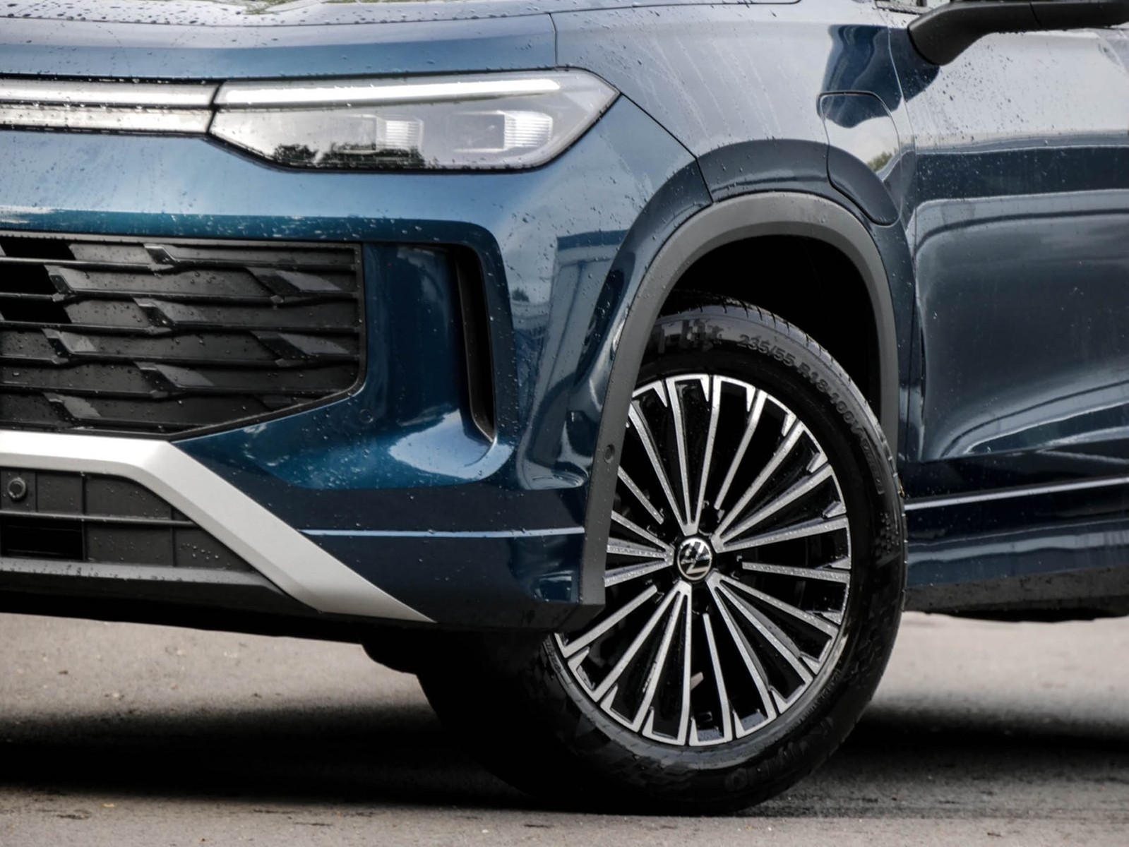 Volkswagen Tayron 1.5 HYBRID LIFE CAM LM18 E-KLAPPE CARPLAY