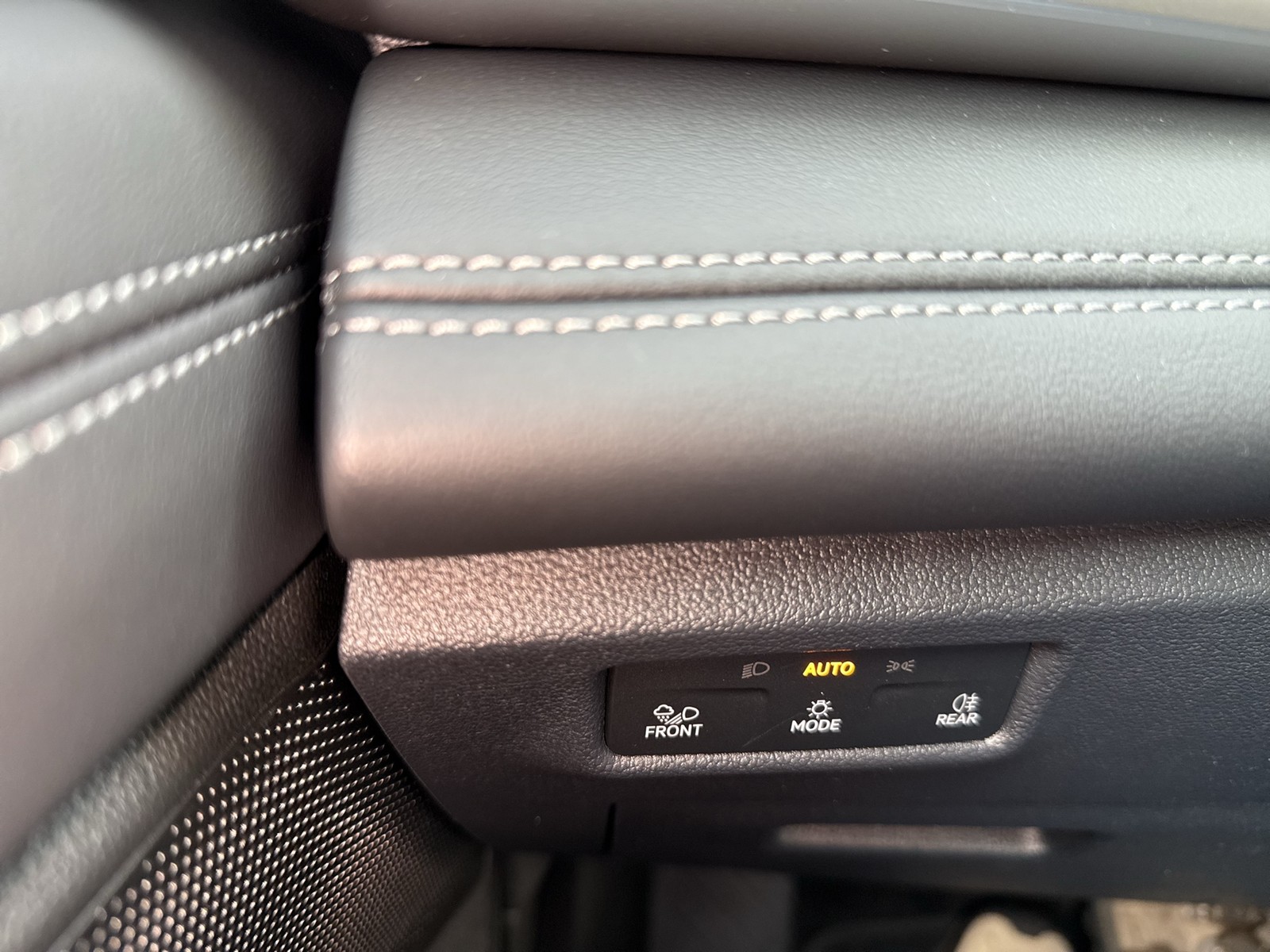 Volkswagen Tayron 1.5 HYBRID LIFE CAM LM18 E-KLAPPE CARPLAY