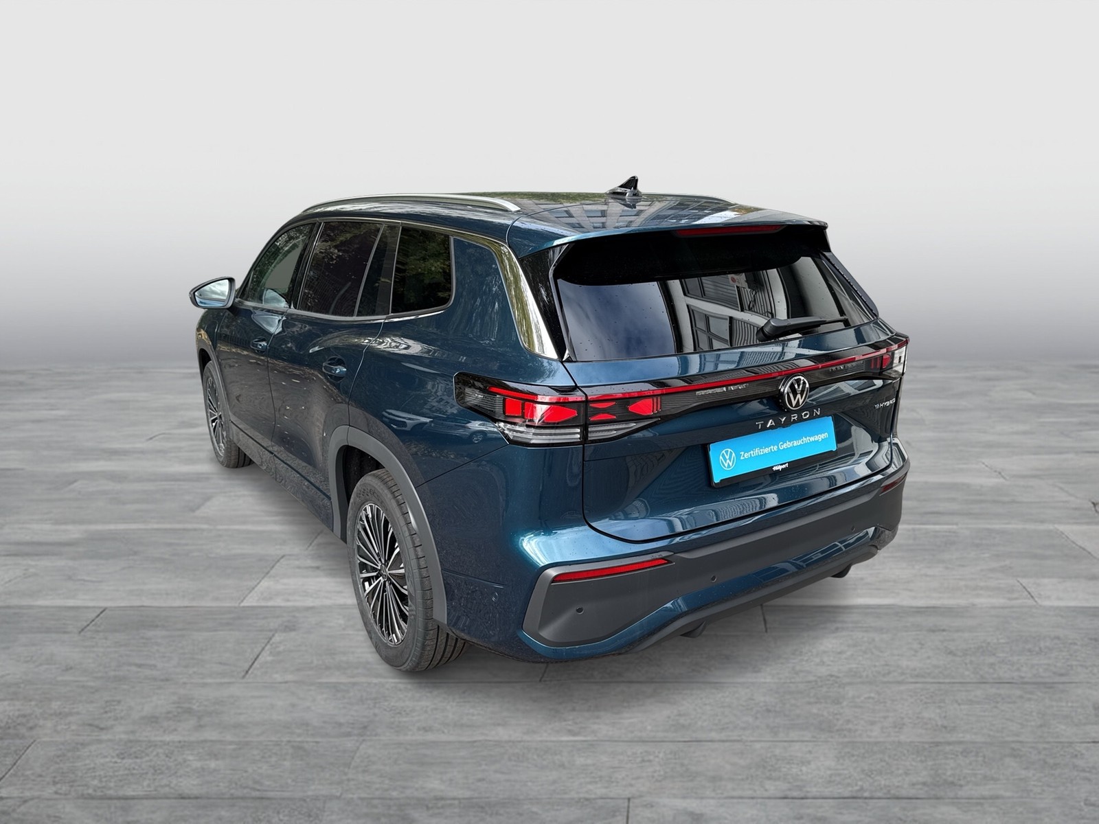 Volkswagen Tayron 1.5 HYBRID LIFE CAM LM18 E-KLAPPE CARPLAY