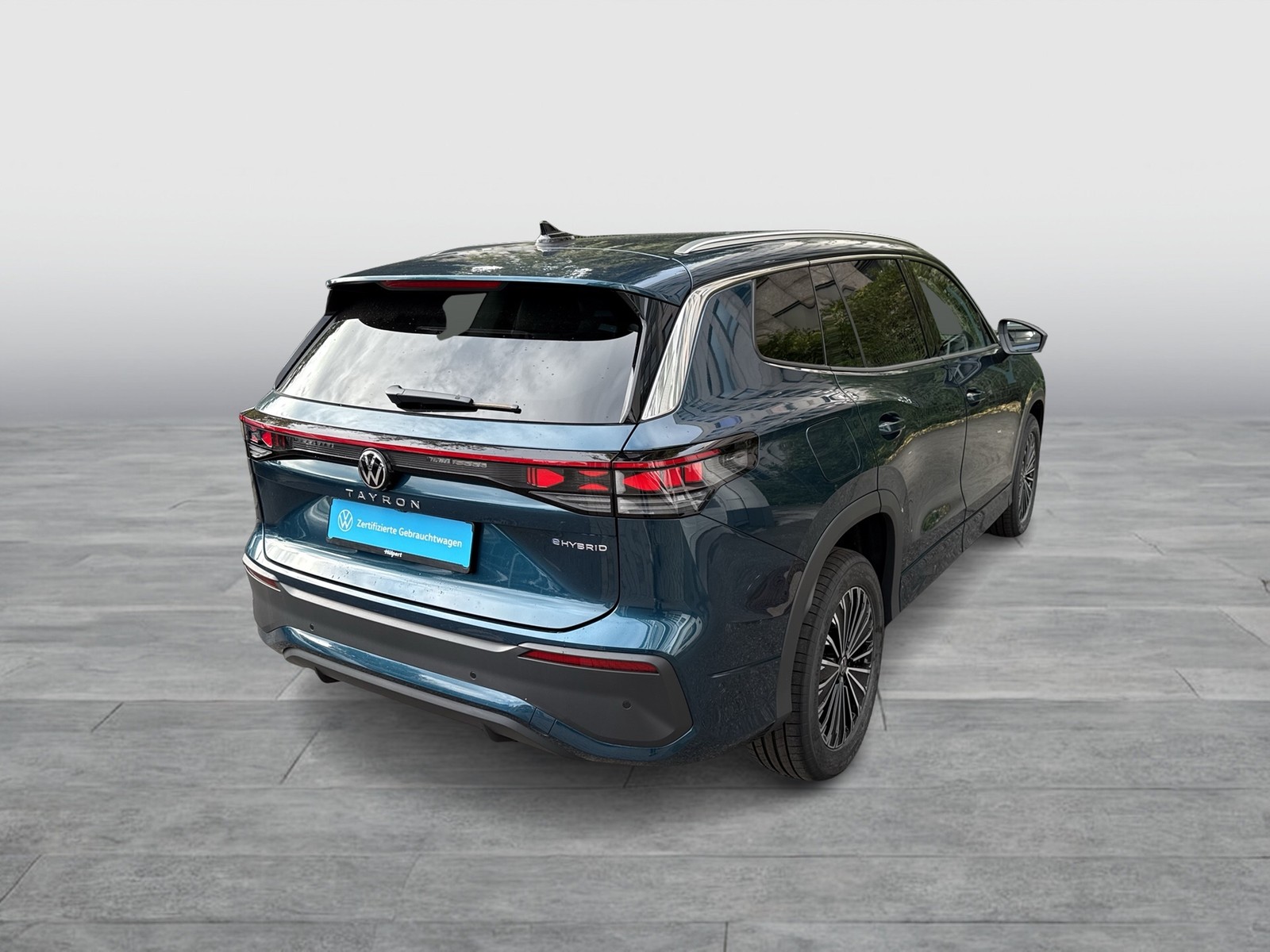 Volkswagen Tayron 1.5 HYBRID LIFE CAM LM18 E-KLAPPE CARPLAY